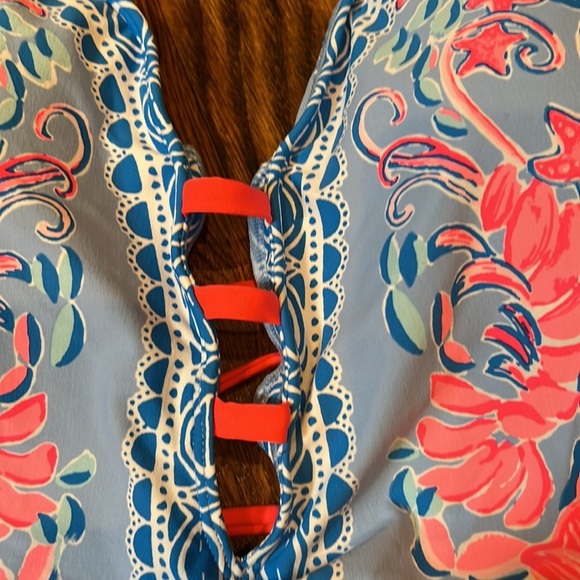 Lilly Pulitzer Jaspen One Piece in Blue Peri Shrimply The Best size 12 NWT - Picture 6 of 10